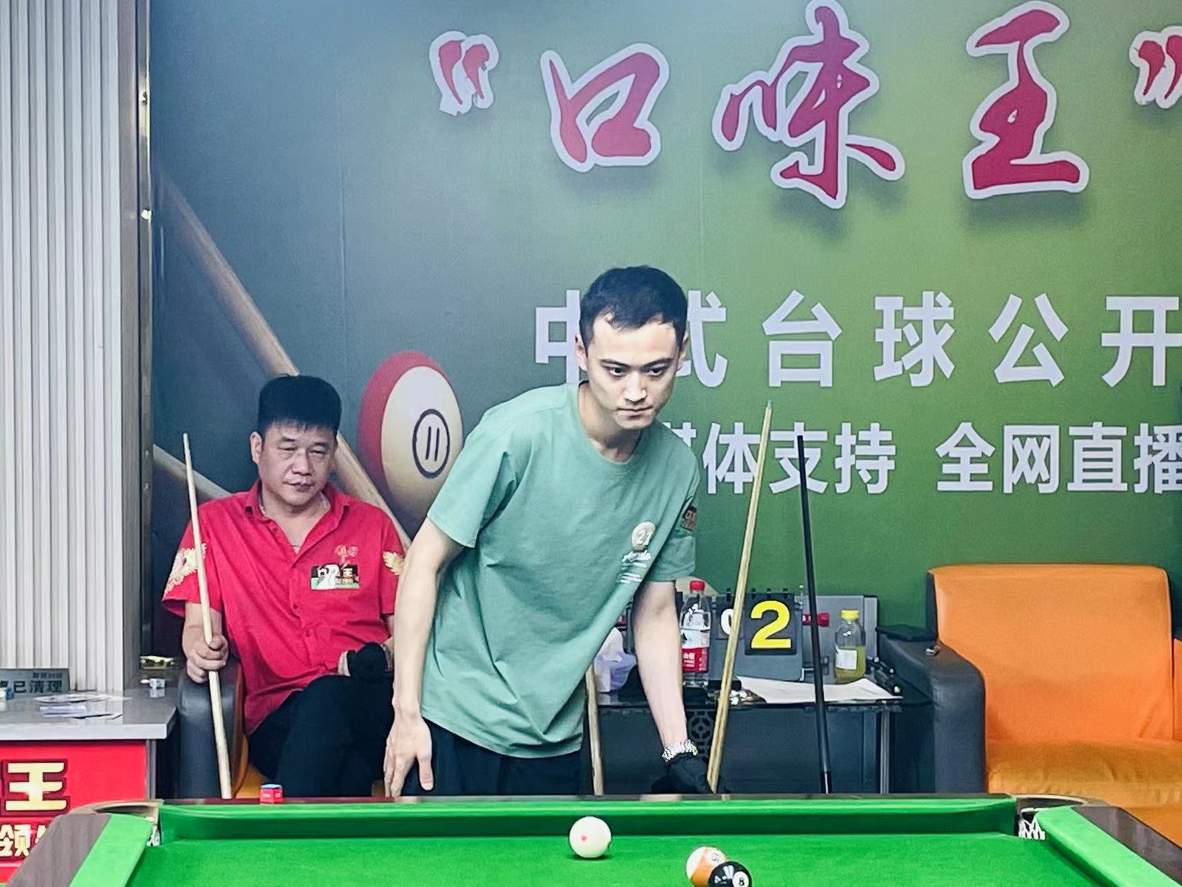 而居勒尔不 而居勒尔不