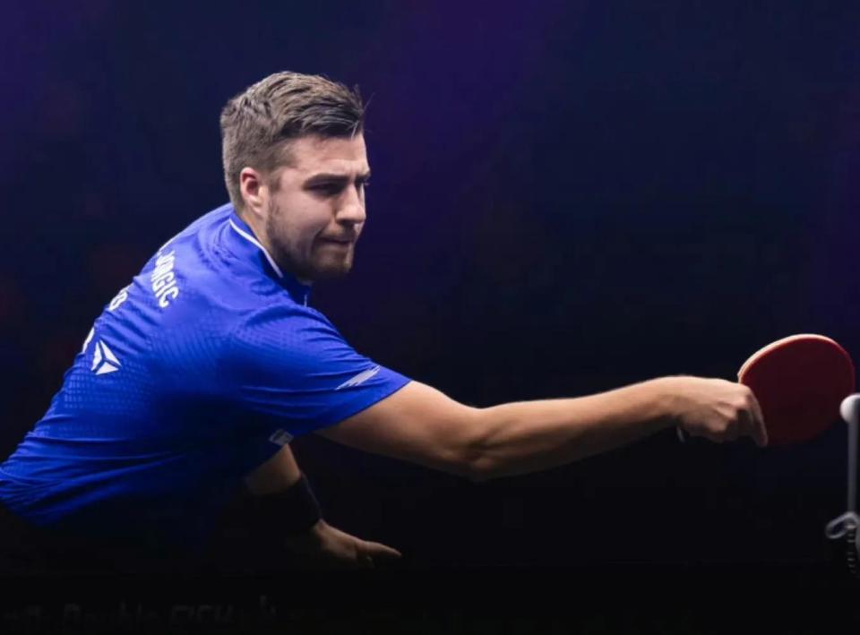 员站到了台 员站到了台