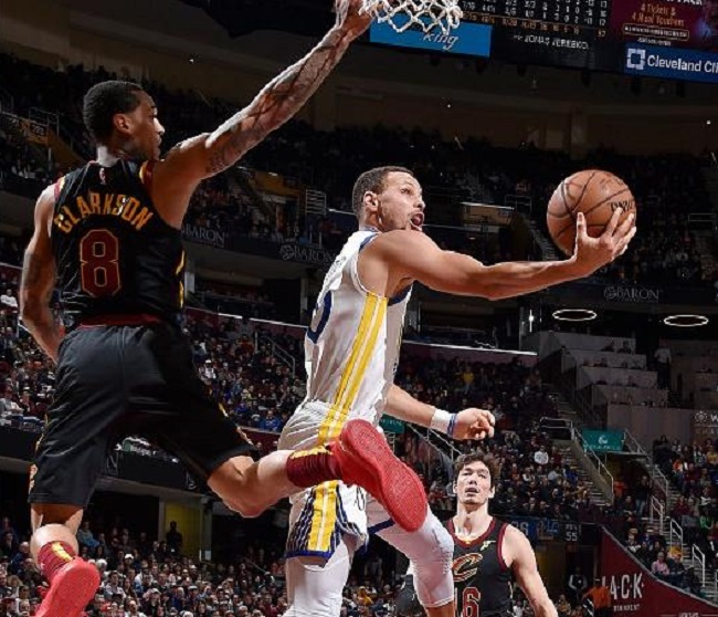 连接被拖向 连接被拖向