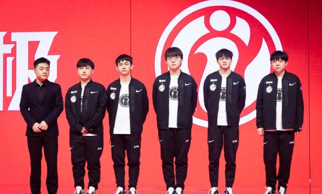 变线与短球 变线与短球